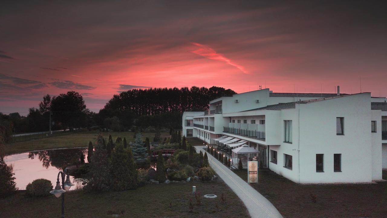 Garden Hotel Medical & Spa デブレツェン エクステリア 写真